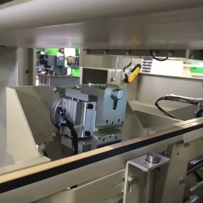 180° turning unit step 2