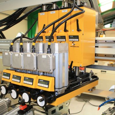 Digital displays for fast and accurate adjustments